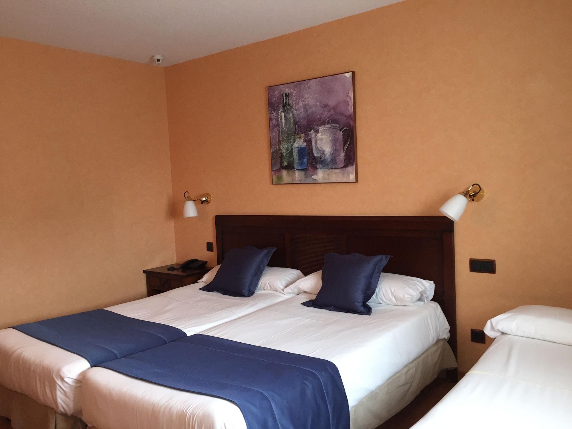 Hotel Las Provincias Fuenlabrada Exterior foto