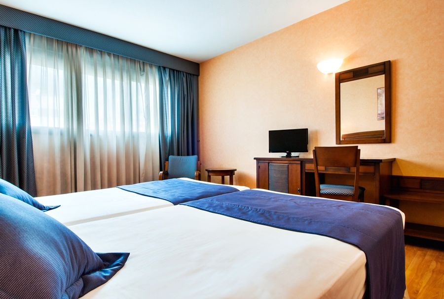 Hotel Las Provincias Fuenlabrada Exterior foto